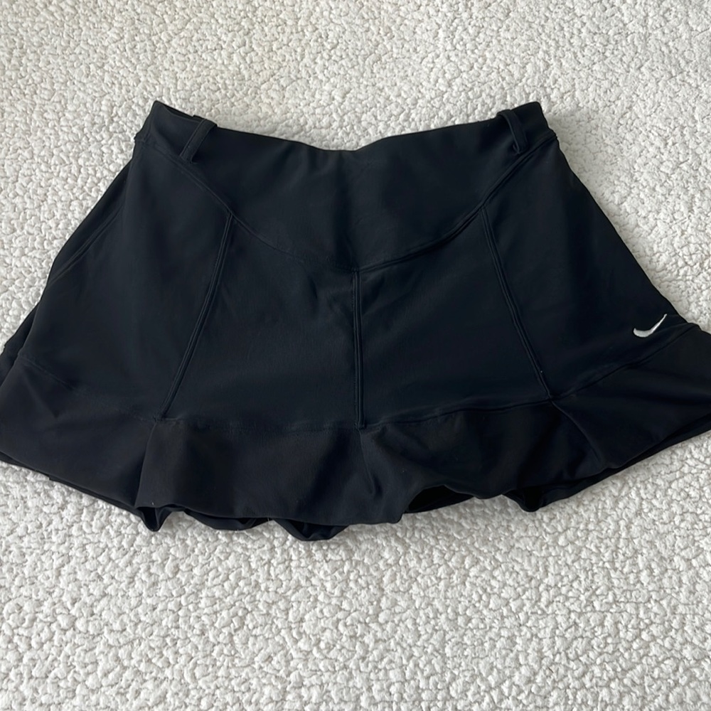Nike skort with belt loops - Picture 1 of 5